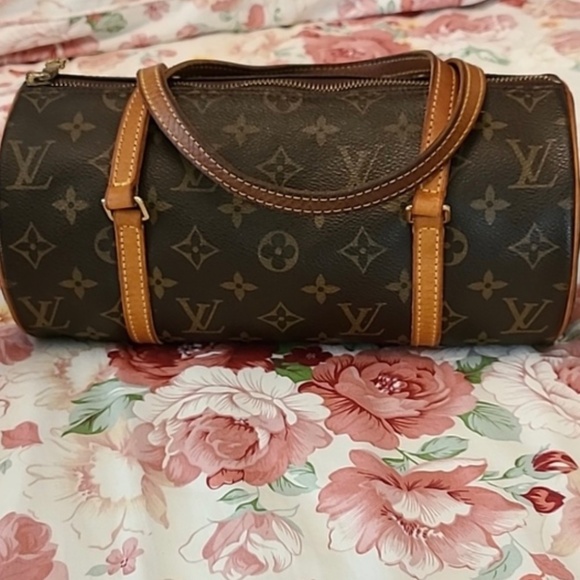 Louis Vuitton Papillon 26 - Picture 1 of 11